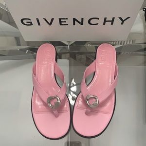 Authentic Givenchy G Chain Sandal NWT